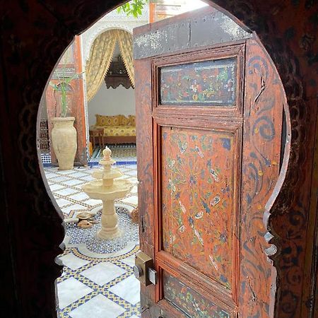 Riad Phoenix Фес Екстериор снимка