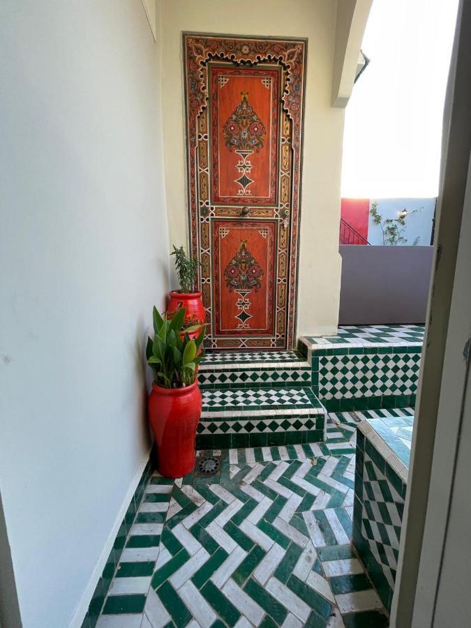 Riad Phoenix Фес Екстериор снимка
