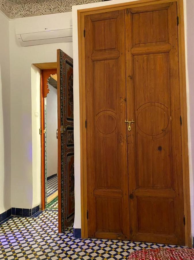 Riad Phoenix Фес Екстериор снимка