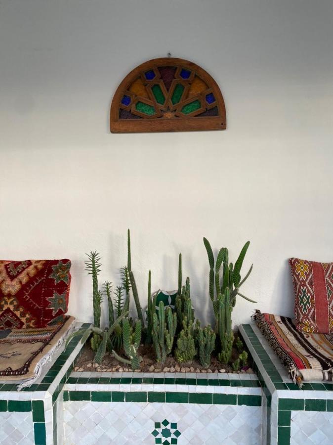 Riad Phoenix Фес Екстериор снимка