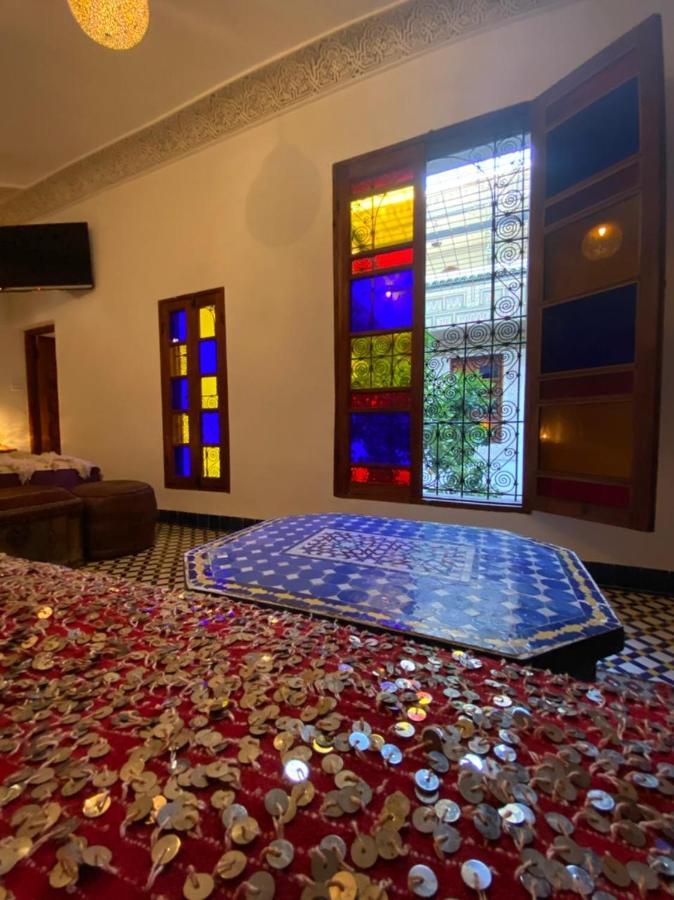 Riad Phoenix Фес Екстериор снимка