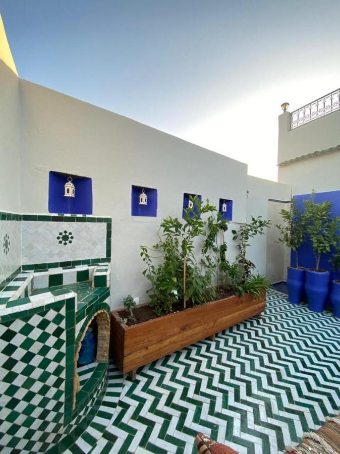 Riad Phoenix Фес Екстериор снимка