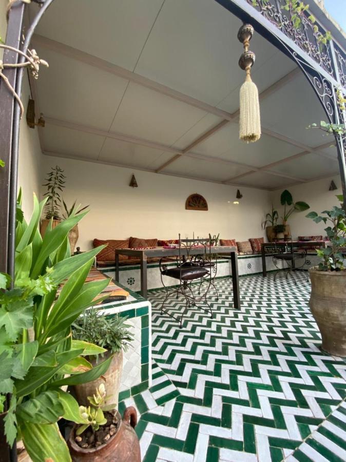 Riad Phoenix Фес Екстериор снимка